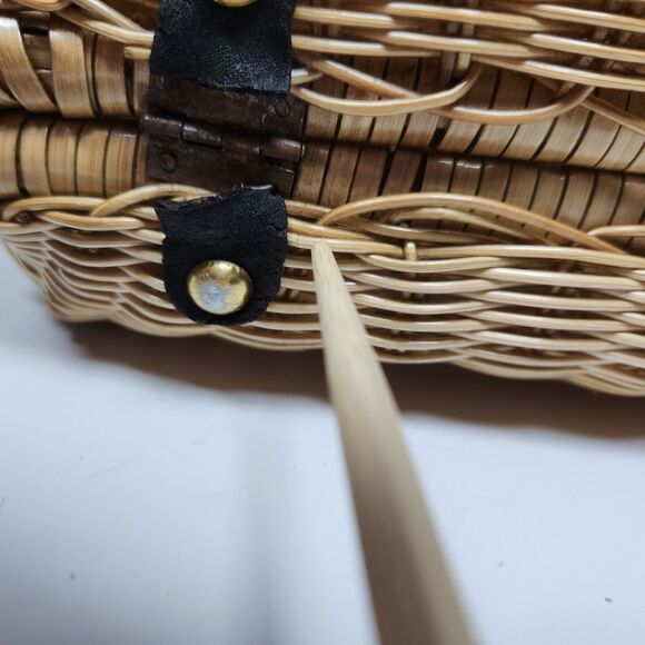 Vintage Simon Wicker Basket Purse Pocketbook Lucite Handle Frame 50's 60's Retro - Picture 7 of 9